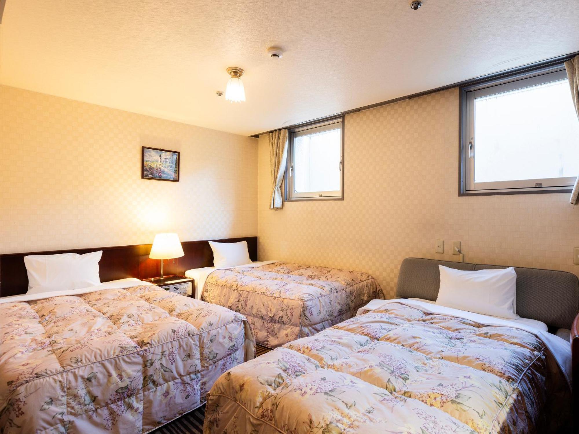 Nagoya Crown Hotel Экстерьер фото